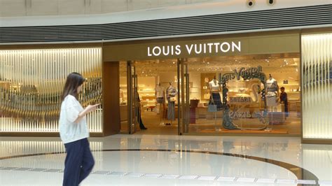 produzione louis vuitton china|Goodbye Louis Vuitton. China’s Gen Z leans into ‘dupe economy’ .